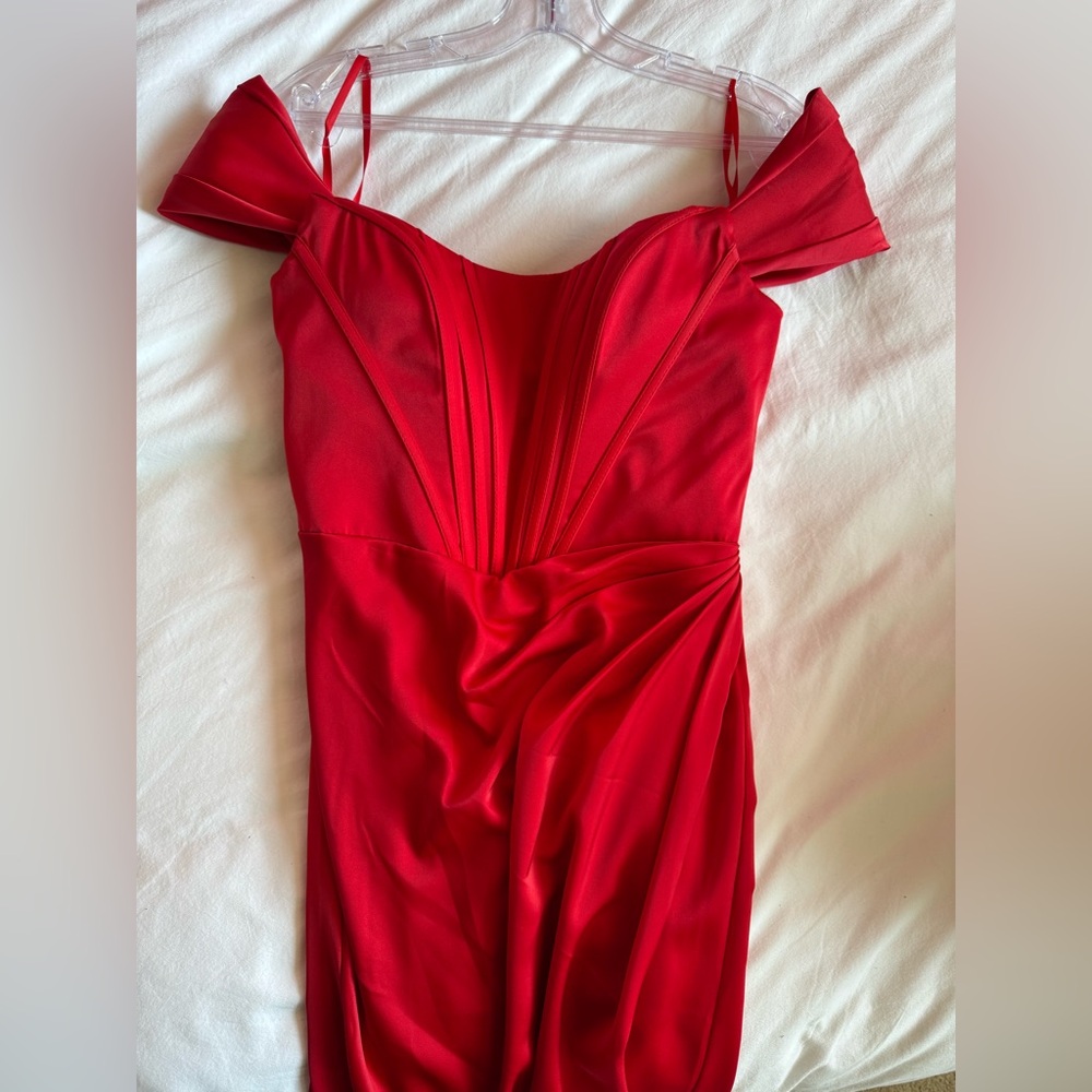 Elegant Red Corset Formal Dress